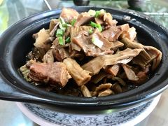 -临街徽菜馆·正宗黄山味