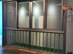 -百安居装修建材卖场(南山店)