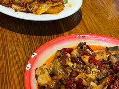 -柴窝堡22号辣子鸡·传承新疆菜