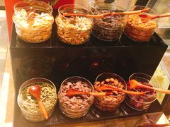 -大中华希尔顿酒店-念自助餐·嗨啤·小龙虾