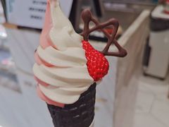 草莓冰淇淋-id冰淇淋甜品店(全国总店)