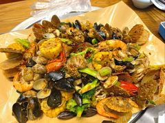 -锅老头铁锅炖•大锅蒸汽海鲜(韩乐坊店)