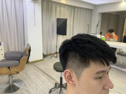 点击看大图 -辛格·潮沙龙