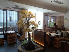 大堂-左庭右院鲜牛肉火锅(浦江欢乐颂店)