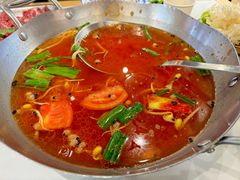 -王奋斗贵州酸汤牛肉火锅