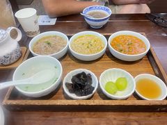 -蟹上黄·蟹黄面·江南糖水(人民广场店)