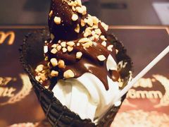 -麦当劳(展览路店)