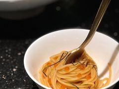 三文鱼籽葱油捞面-小运河·公馆(国贸店)