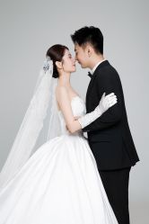 -卡兹摄影STUDIO婚纱摄影(文化路万达店)