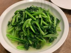 清炒马兰头-一楼食业·美食人家