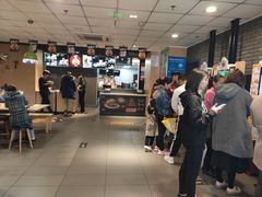 -麦当劳(固安新昌街店)