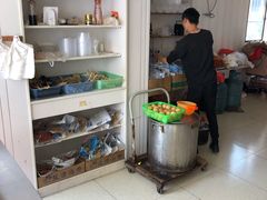 自助取餐区-串串香(税东街店)