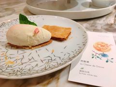 -théATRE 茶聚场(王府中環店)
