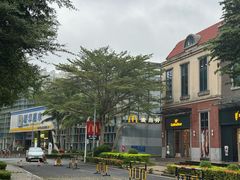 -观澜湖新城运动奥莱区