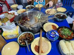 -马路边边·成都串串(翠柏路店)