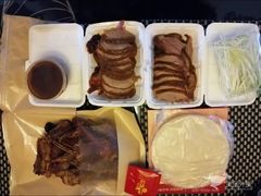 -汪世兴京味烤鸭(王府井店)