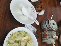 -朱新年·苏式汤团·面点(北寺塔店)