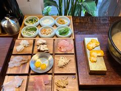 -银米·云南传统过桥米线(双廊黑金冠店)