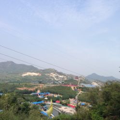 -窦王岭景区游乐场