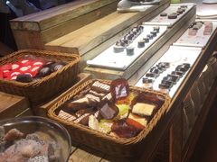 -吉布鲁牛排海鲜自助(武侯泛悦国际店)