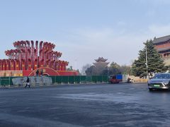 -巴陵广场