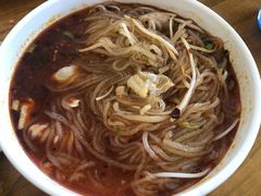 帽结子肥肠粉-白家高记肥肠粉(总店)