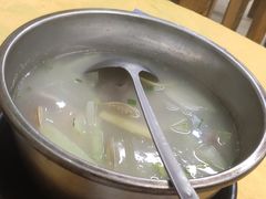 -巫记鸡饭店
