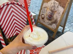 -DQ·蛋糕·冰淇淋(大宁国际商业广场店)