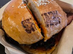 愤怒的公牛汉堡-shark burger·鲨鱼汉堡(交子大道店)