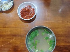 -老福爷跷脚牛肉(龙池街店)