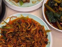 -小锅饭豆腐馆(重工北街普罗旺斯店)