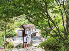 -七彩云南古滇温泉山庄
