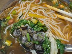-柳州肥姨妈大骨螺蛳粉(沙河店)