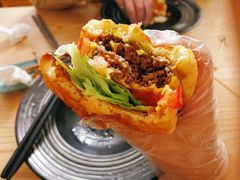-小巷里