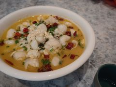 招牌酸菜鱼-聚丰园•湖鲜餐厅(阿红私房菜梅石路店)