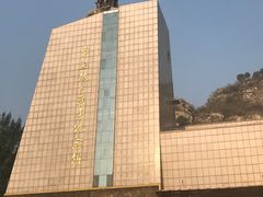 -平西抗日烈士陵园