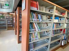 -上海市虹口区图书馆(曲阳分馆)