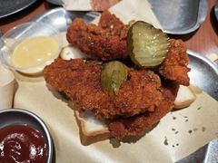 香辣嫩鸡柳-魏斯理汉堡(西安沣东吾悦店)