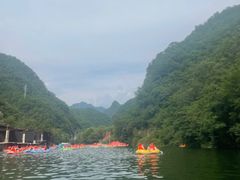 -秦岭峡谷漂流景区