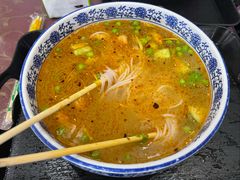 -火烧房子菊花米线(兴盛路店)