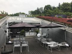 -UNI UNI(环亚凯瑟琳店)