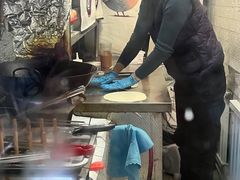 -小红车炸蛋葱油饼