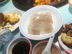 -鱼窝棚柴火铁锅炖(富山屯店)