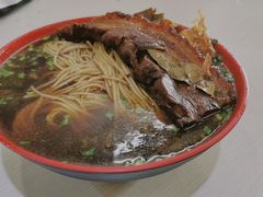 -小龙大肉面馆