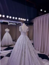 -珠海女王嫁衣馆(珠海左右创意园店)