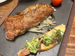 -1886德国汽车餐厅(外滩十六铺码头店)