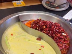 -沸炉重庆老火锅(军事博物馆店)