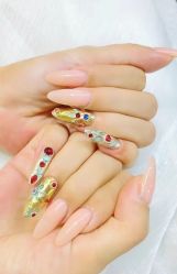 -Lilly.chow美甲美睫