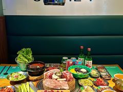 -唯成•韩国炭火烤肉 유성고기