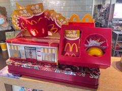 -麦当劳(四平路店)